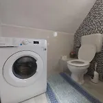 Orange House Vikendica