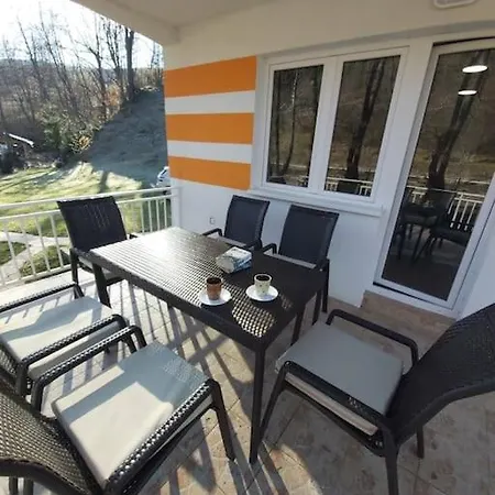 Orange House Trnovo