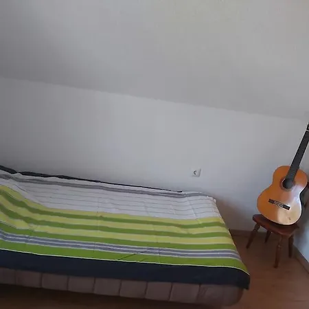 Vikendica Orange House