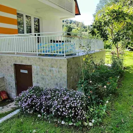 Orange House Vikendica *